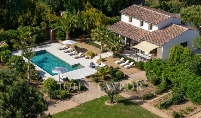 Location saisonnière Propriété Saint-Tropez
