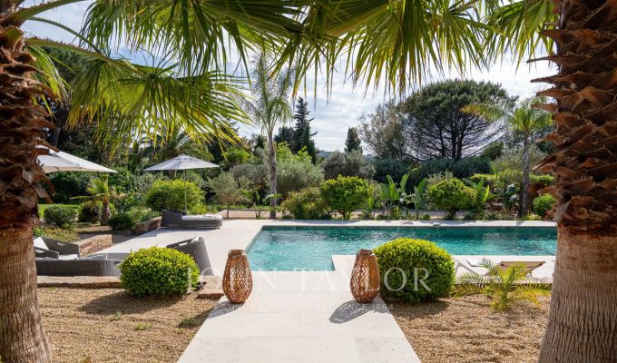 Location saisonnière Propriété Saint-Tropez