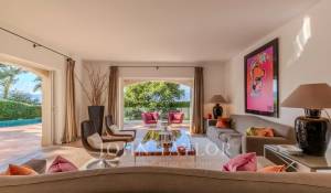 Location saisonnière Villa Antibes