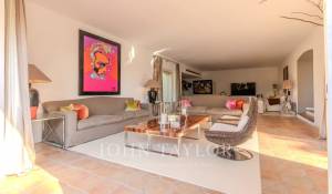 Location saisonnière Villa Antibes