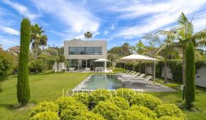 Location saisonnière Villa Antibes