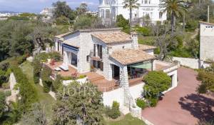 Location saisonnière Villa Antibes