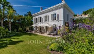 Location saisonnière Villa Antibes