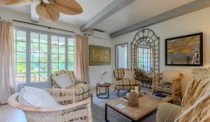 Location saisonnière Villa Antibes