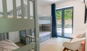 Location saisonnière Villa Antibes