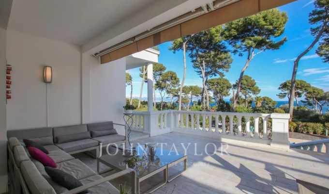 Location saisonnière Villa Antibes
