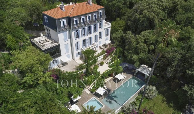 Location saisonnière Villa Cannes