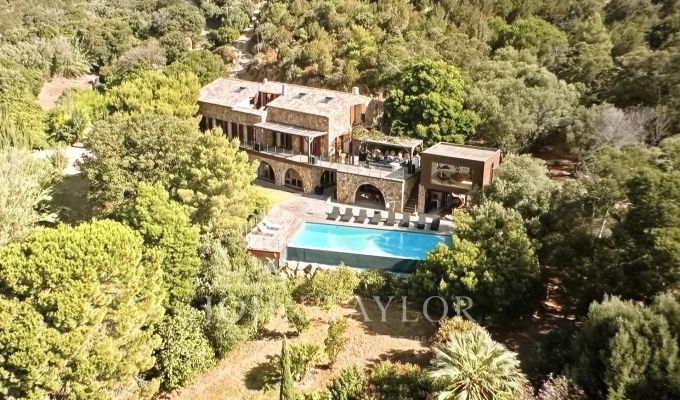 Location saisonnière Villa Porto-Vecchio