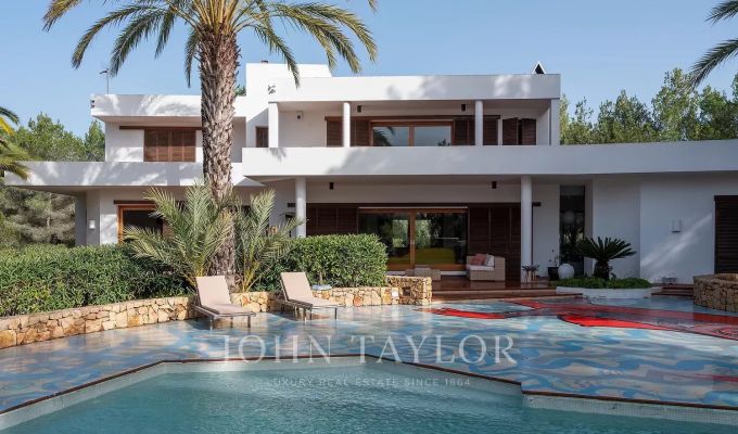 Location saisonnière Villa Roca Llisa