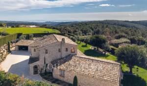 Location saisonnière Villa Roquefort-les-Pins