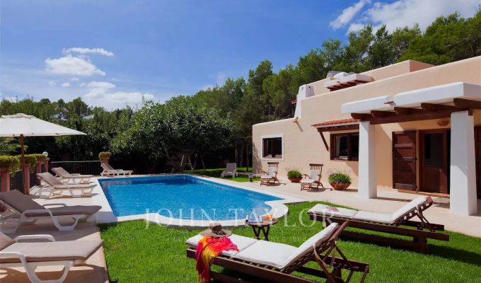 Location saisonnière Villa Sant Carles de Peralta