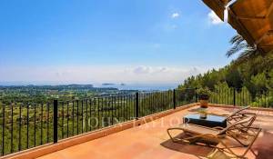 Location saisonnière Villa Santa Eularia des Riu
