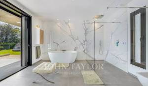 Location saisonnière Villa Valbonne