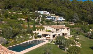 Location saisonnière Villa Vence