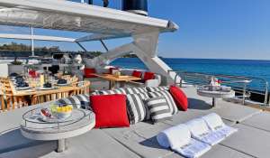 Location saisonnière Yacht Cannes