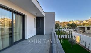 Location Villa Agios Tychonas