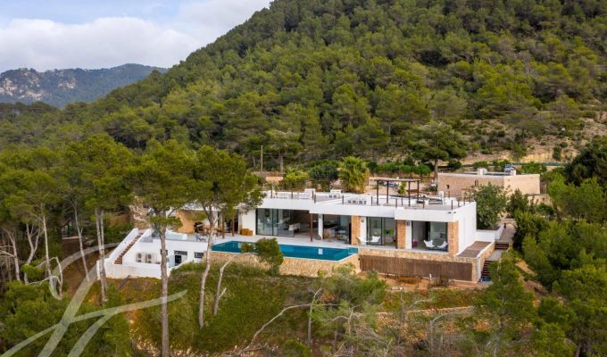 Location Villa Cala Vedella