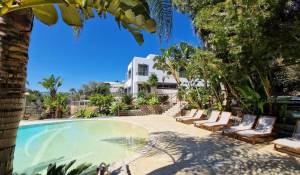 Location Villa Cap Martinet