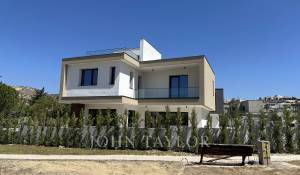 Programme neuf Villa Agios Tychonas