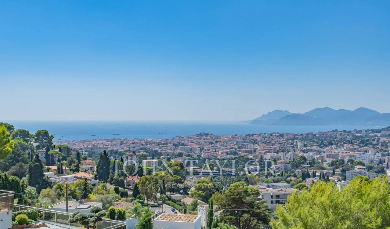 Appartement 4 pièces 147 m² · à Le Cannet · 147 m² · 1 480 000 €