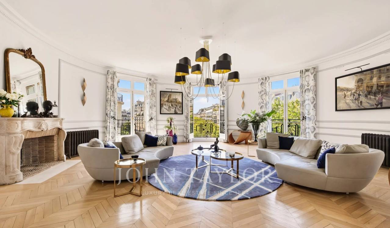 Appartement 7 pièces 281 m² · à Paris · 281 m² · 5 330 000 €