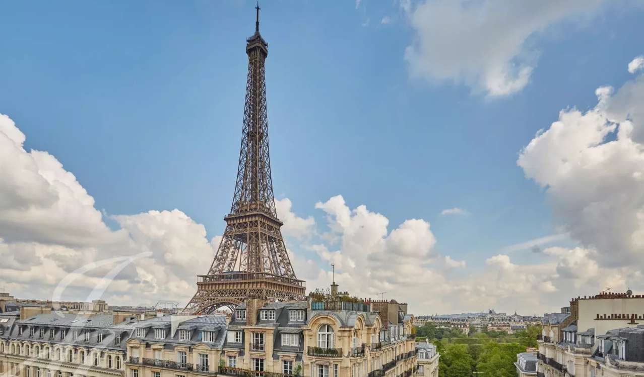 Vente Appartement 77m² 4 Pièces à Paris (75007) - Agence John Taylor