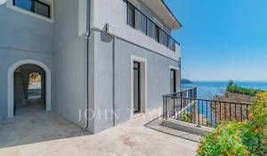 Vente Appartement Roquebrune-Cap-Martin