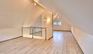 Vente Attique Rennaz