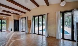 Vente Bastide Besse-sur-Issole