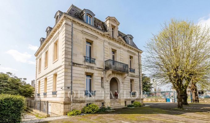 Vente Hôtel particulier Bègles