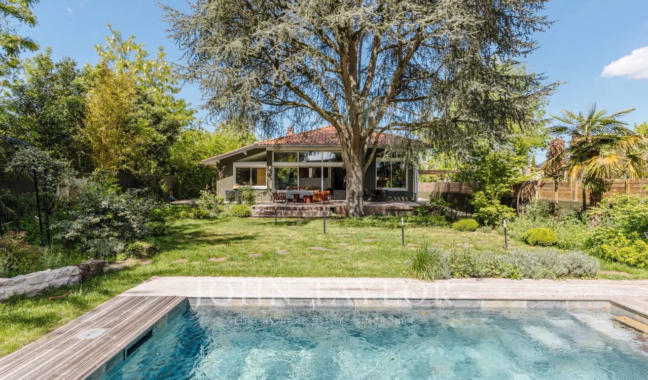 Maison 5 pièces 170 m² · à Bordeaux · 170 m² · 930 000 €