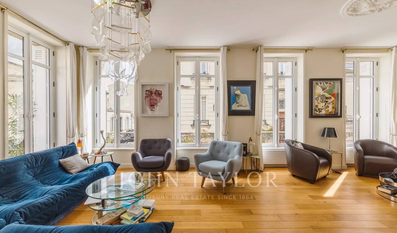 Maison 6 pièces 246 m² · à Bordeaux · 246 m² · 1 290 000 €