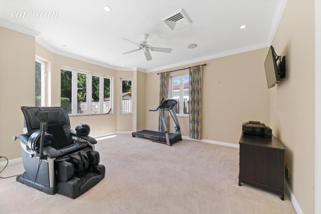 Get 3 appartements dune chambre dans beachorida west palm For Free