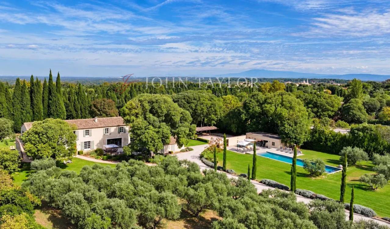 Maison 450 m² · à Saint-Rémy-de-Provence · 450 m² · 5 900 000 €