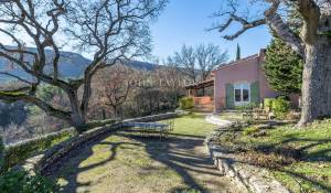 Vente Propriété Bonnieux