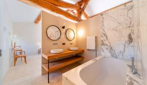 Vente Propriété Bonnieux