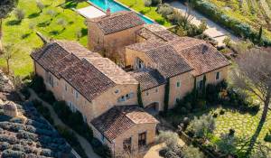 Vente Propriété Bonnieux