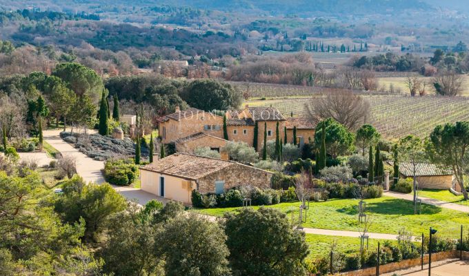 Vente Propriété Bonnieux