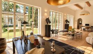 Vente Propriété Eygalières