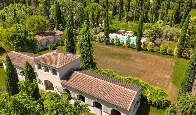Vente Propriété Eygalières