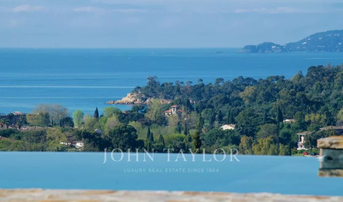 Vente Propriété Le Lavandou