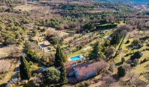 Vente Propriété Murs