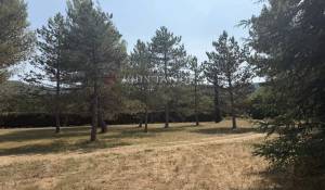 Vente Terrain constructible Ménerbes