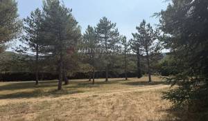 Vente Terrain constructible Ménerbes