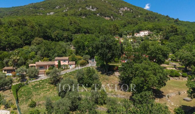 Vente Terrain constructible Tourrettes-sur-Loup