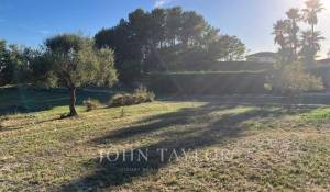 Vente Terrain constructible Valbonne