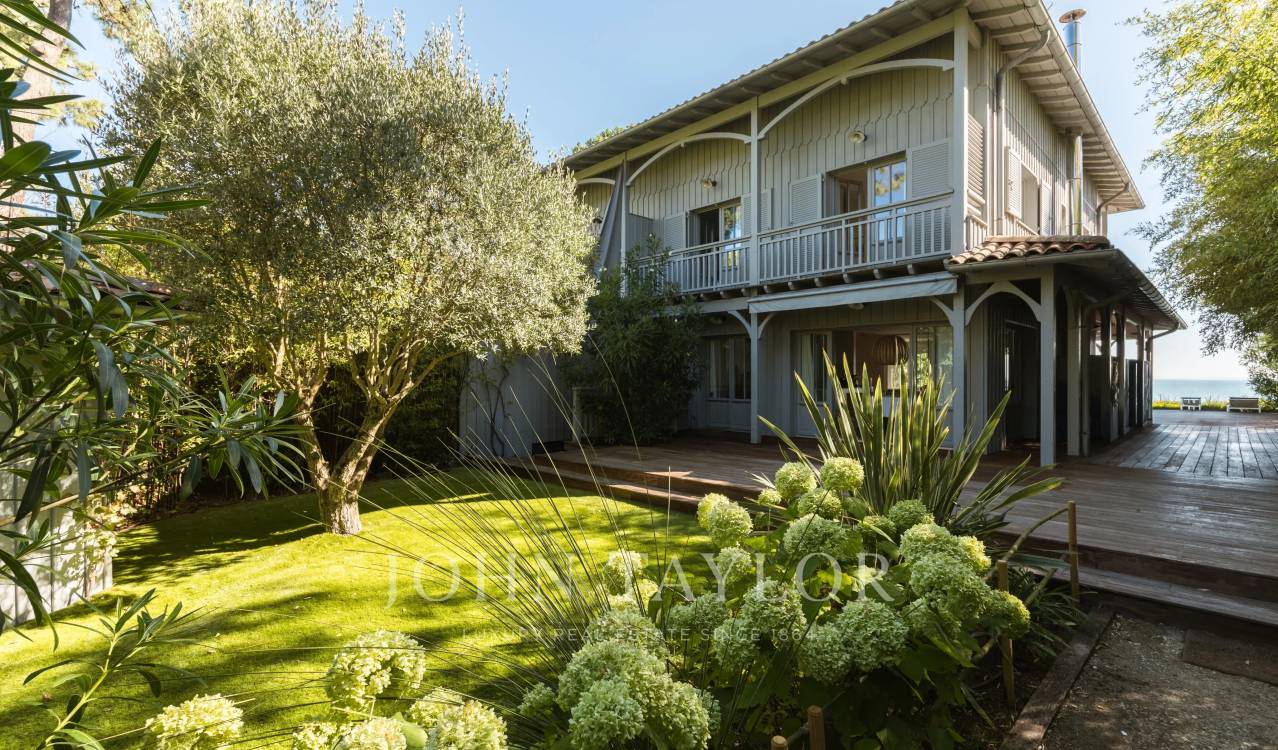 Maison 7 pièces 200 m² · à Lège-Cap-Ferret · 200 m² · 6 500 000 €