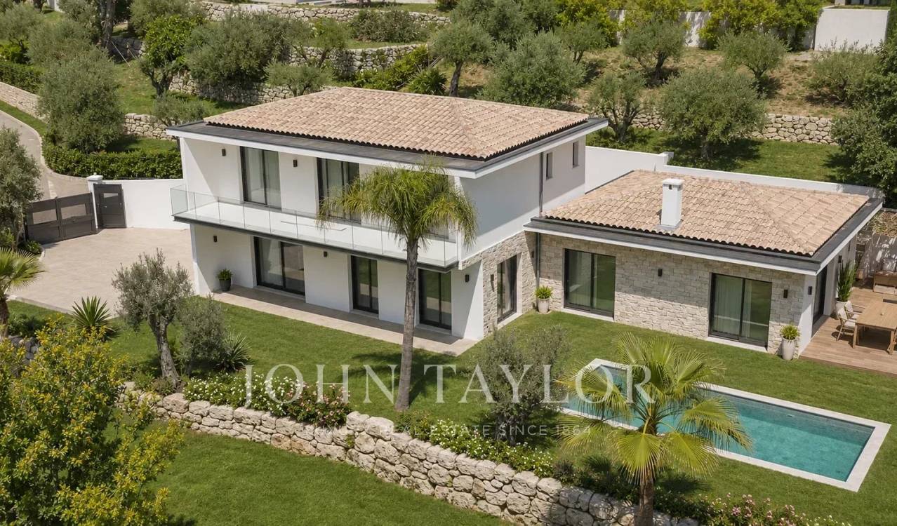 Maison 5 pièces 184 m² · à Mougins · 184 m² · 2 300 000 €