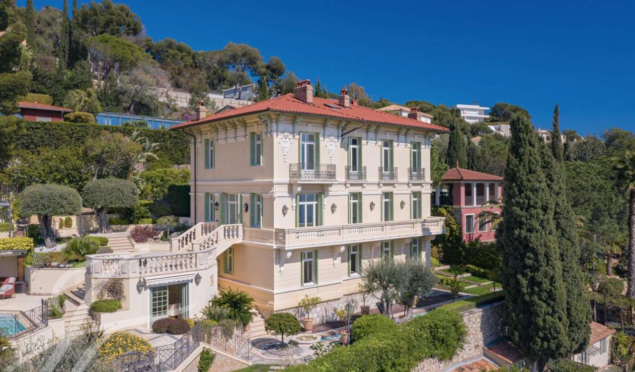 Vente Maison 775m² à Roquebrune-Cap-Martin (06190) - Agence John Taylor