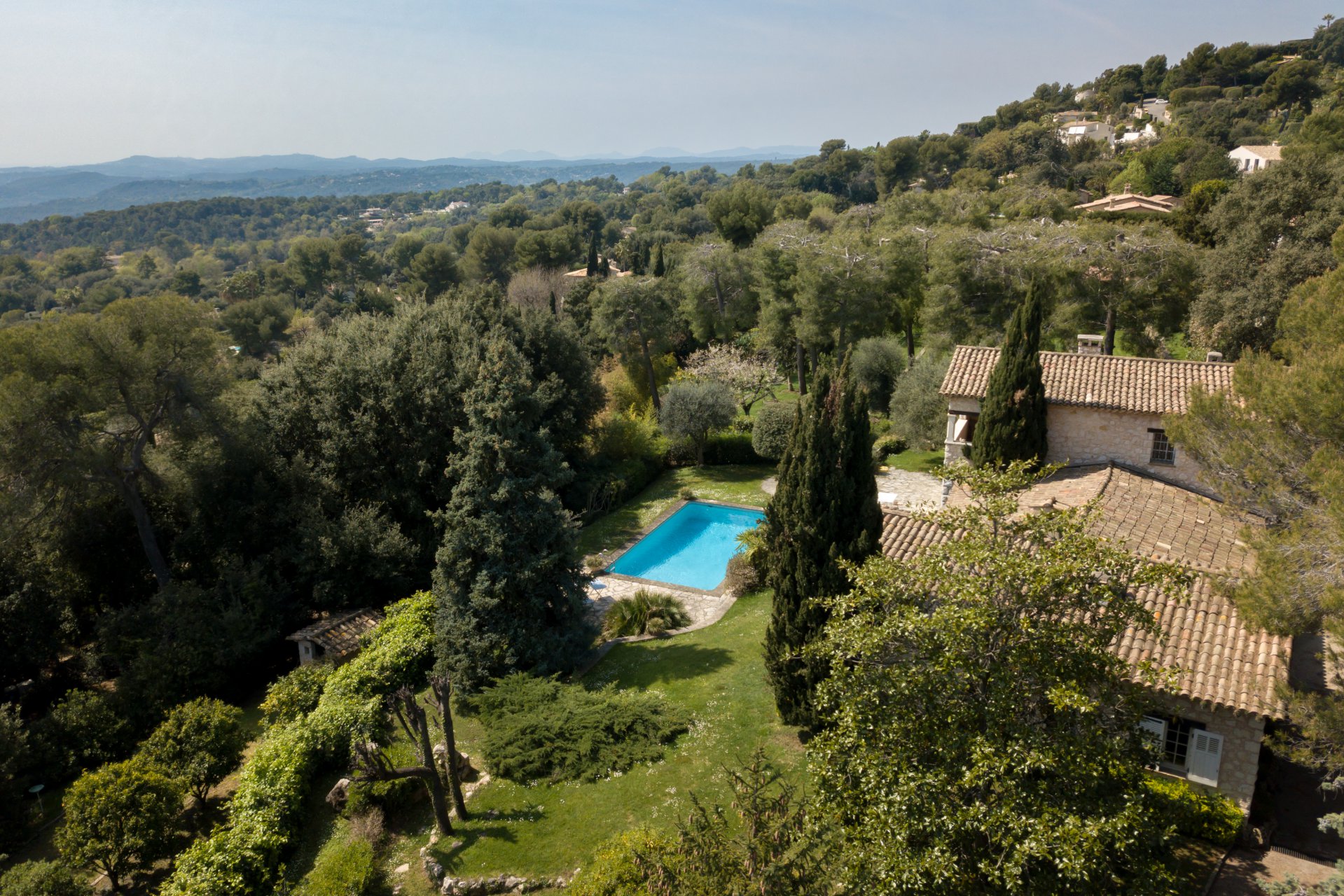 Annonce Vente Villa SaintPauldeVence (06570), 7 Pièces refV2170CO